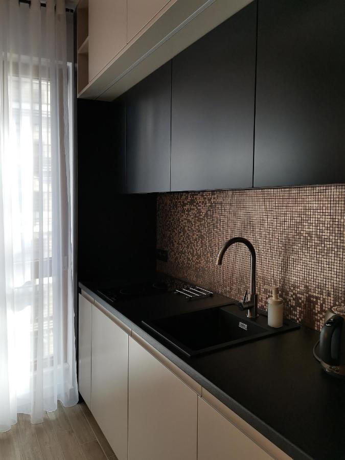 Come&Stay Apartments Wola Варшава Екстер'єр фото