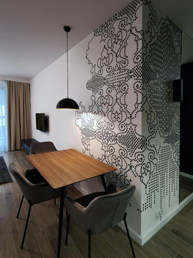 Come&Stay Apartments Wola Варшава Екстер'єр фото